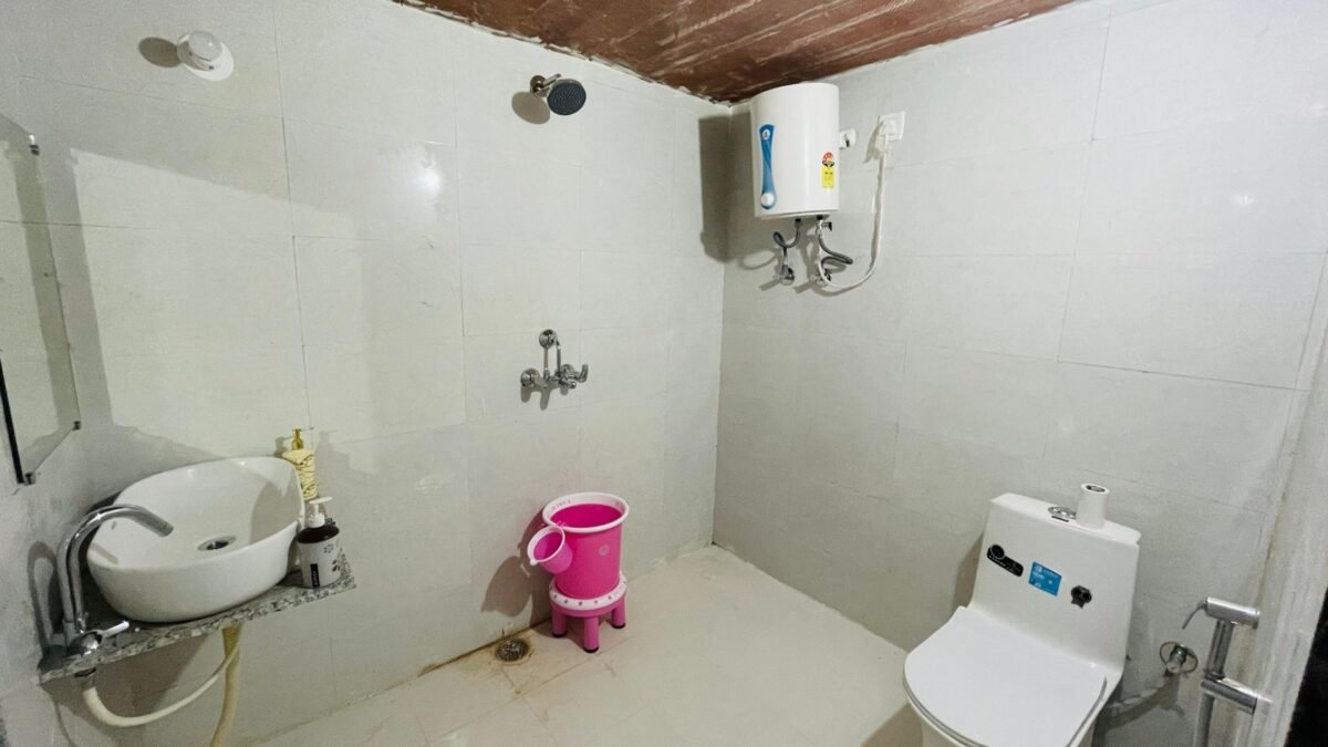 sam sand dunes desert camp