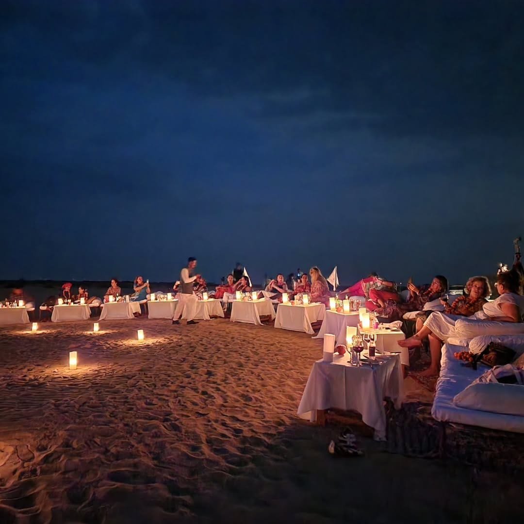 Romantic celebration and private dining in Jaisalmer desert