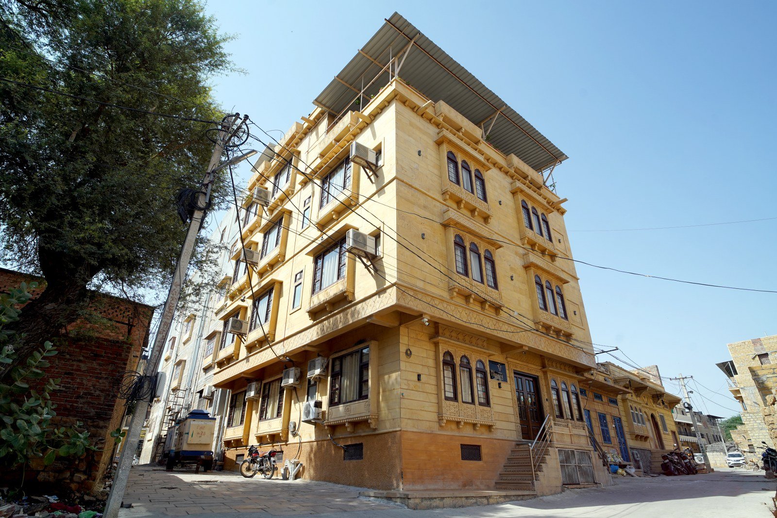 Hotel Vasshifa Palace Jaisalmer clean rooms